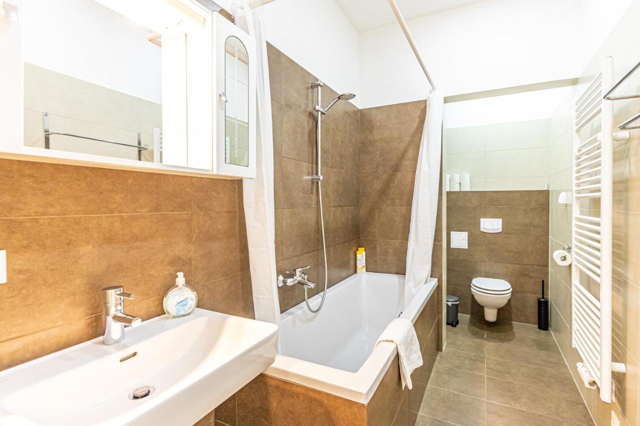 Ley Apartments Виена Екстериор снимка